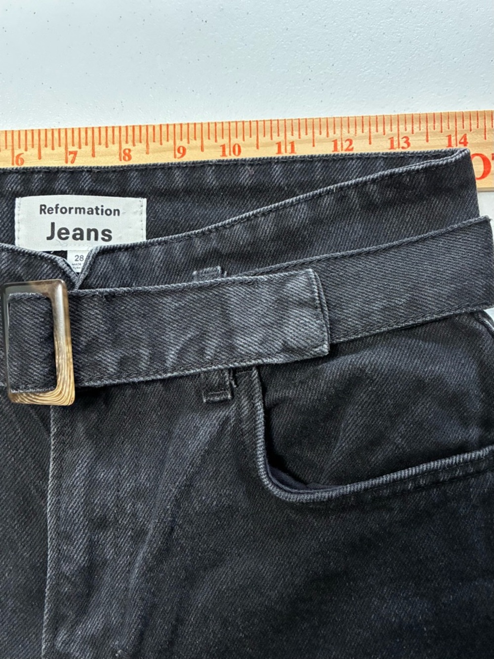 Reformation Cynthia Belted High -Rise Straight Leg Jeans Women’s Size 28 - Picture 6 of 8